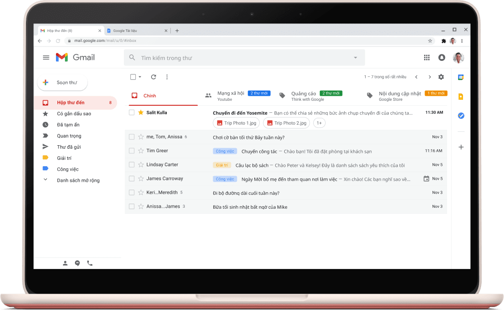 Màn hình giao diện của Gmail đang hiển thị các email.
